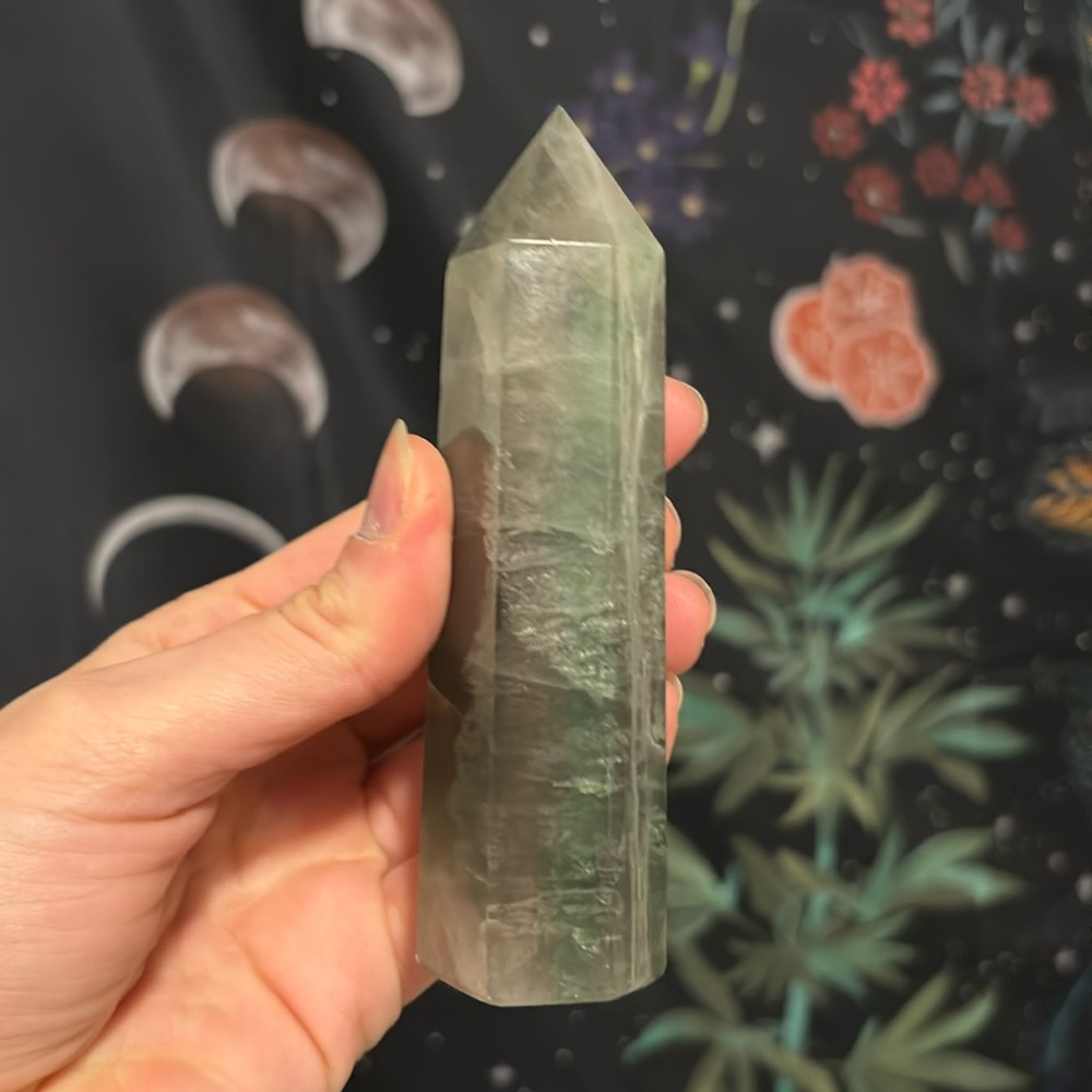Green fluorite tower